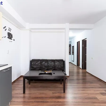 Zeka's Apartment Mamaia